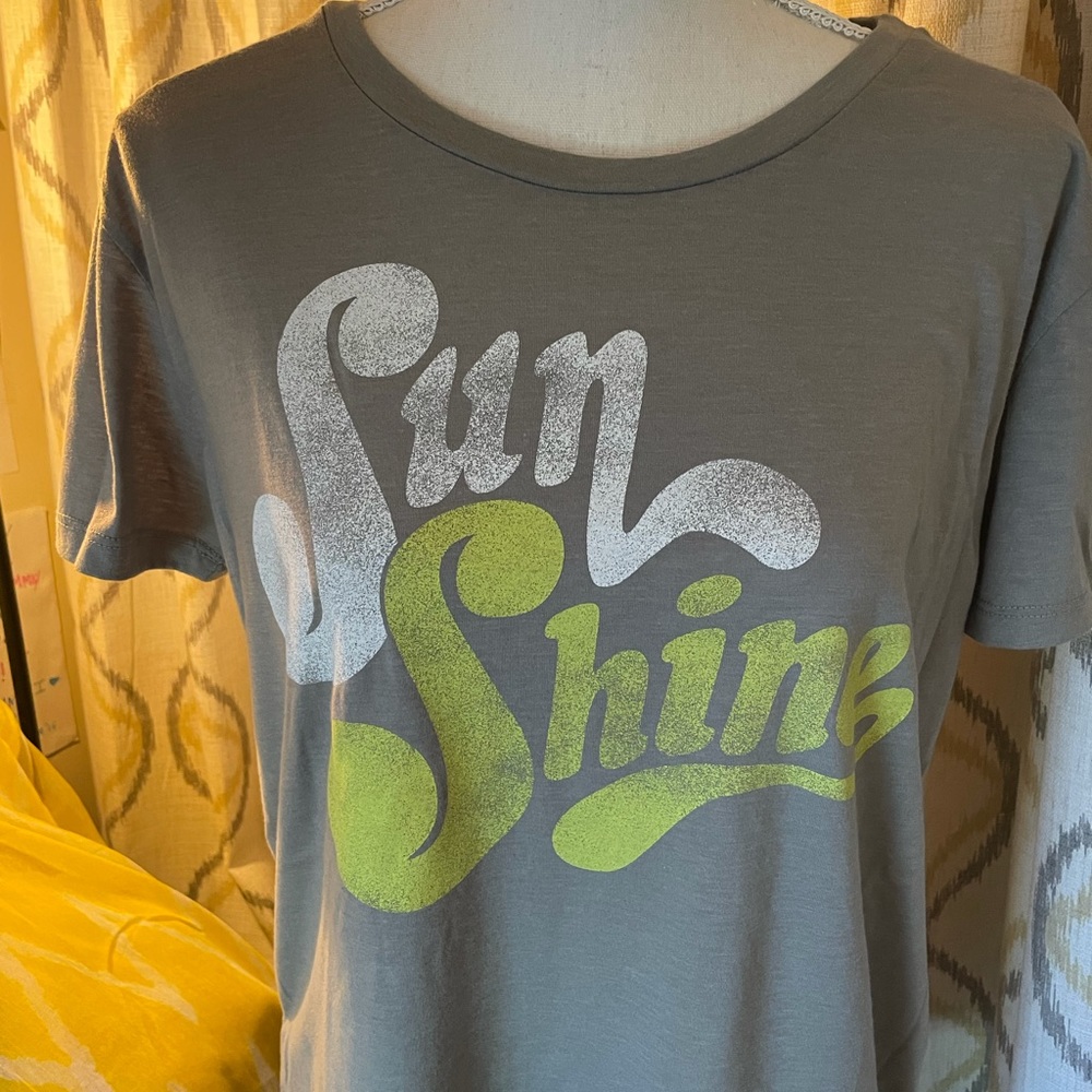 Chaser brand Sun Shine tee